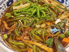 -关陇秦脉凉皮·油泼面(工农路圆融广场店)