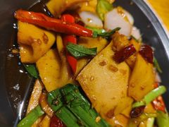 -十三式重庆江湖菜(金茂览秀城店)