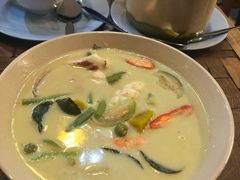 -Kat's Kitchen
