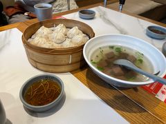 -馋三尺蟹粉小笼(人民广场店)