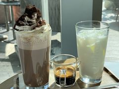 -LAVAZZA拉瓦萨咖啡(仁恒梦中心店)