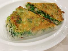 生煎小棠菜锅贴-凤凰楼酒家·粤宴点心(华强北店)