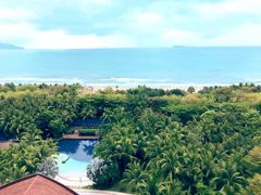 -三亚湾海居铂尔曼度假酒店