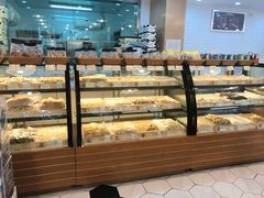 -光明牛奶棚(南泉店)