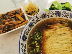 -伟记奥面馆(养育巷店)