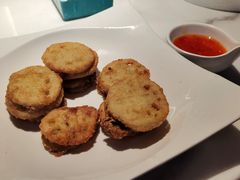 -荷塘秋月·本帮江浙菜(国权路店)