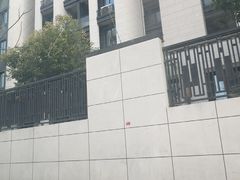 -江奢典汇·名包名表·黄金回收