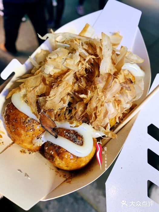 日船章鱼小丸子章鱼小丸子图片