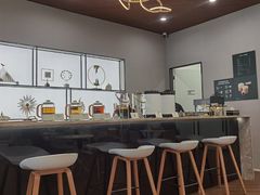 -上海宝宁宝马4S店