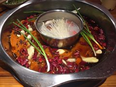 -周幺妹重庆老火锅(银泰城总店)