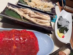 -老牌坊云南鱼豆花火锅(哈西万达店)
