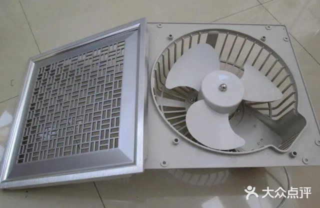 厨房装凉霸到底管不管用？看看过来人怎么说，太多家庭想错了！