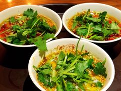 特色调料-万记麻辣烫国展总店