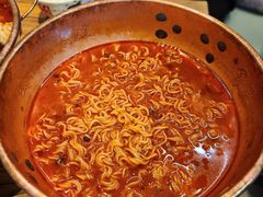 -成都你六姐·牛肉冒菜(上海环宇荟店)