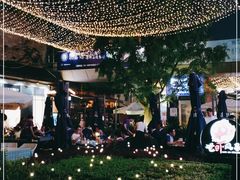 -证大大拇指广场(芳甸路店)