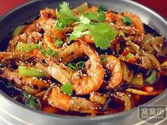 -天外天美食广场(哈尔滨路店)