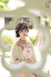-梦回汉唐汉服旗袍体验馆(拙政园店)