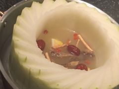 -得意咚瓜·顺德鱼生·冬瓜火锅(深圳首店)