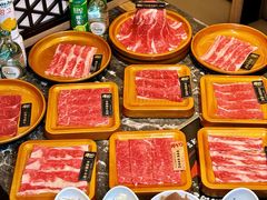 -牛YO寿喜烧·铁板烧和牛火锅自助(市府恒隆店)