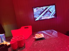 -K+全国连锁KTV(绿地缤纷天地店)