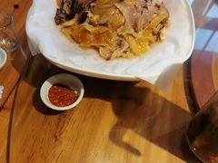 -头上红煨盐鸡·非遗院子餐厅