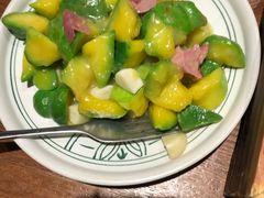 -云海肴·汽锅鸡·云南菜(天山百盛优客店)