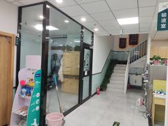 -中农大我爱我爱动物医院·核磁CT·猫病·24小时夜诊中心(石佛营店)