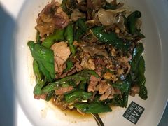 -费大厨辣椒炒肉(高铁吾悦广场店)