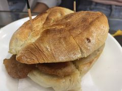 猪扒包-义顺牛奶公司(庇利金街店)