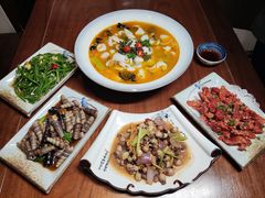 -鼎夫人·小酒文化餐厅(淡水桥店)