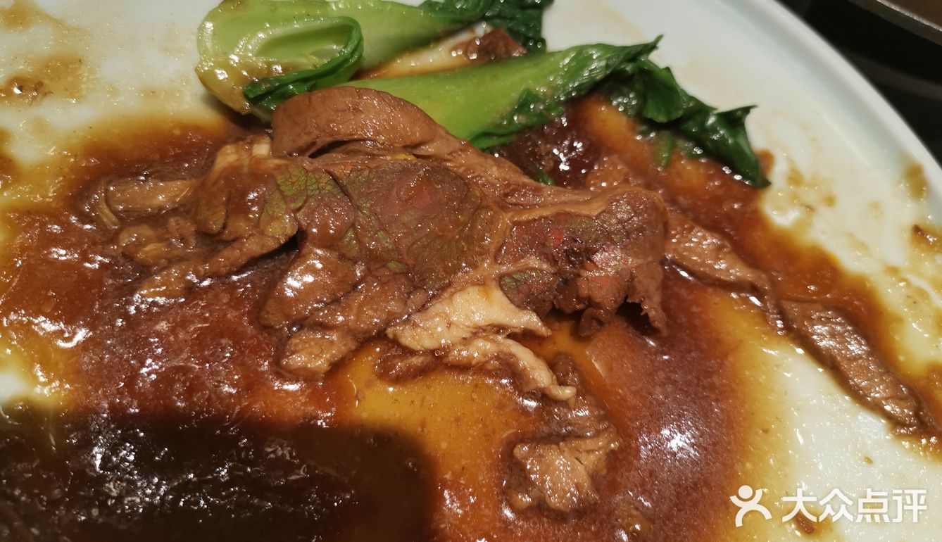 这种解释实在是很无语。我家做饭怎么就没掉过色
