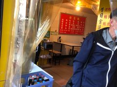 -烤鸭肉夹馍鸭汤店