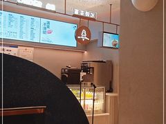 -喜茶(北京华贸购物中心店)