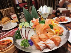 -四海一家自助餐(益田假日广场店)