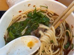-三千粉牛肉米粉(来客茂店)