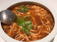 -红樱桃·欢乐餐厅(太原里店)