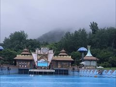 -汤山欢乐雪世界