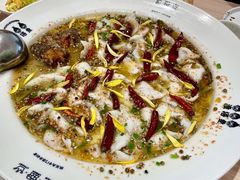 老坛酸菜鲈鱼-渔语鱼新川菜Bistro(万象天地店)