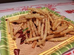 -肥肥虾庄·金牌油焖大虾(汉街SKP店)