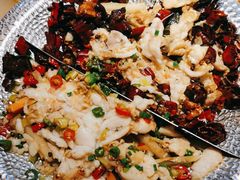 脆鱼牛仔骨-小鱼小牛·鱼牛干锅·脆鱼火锅(世欧广场店)