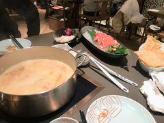 猪肚鸡火锅-捞王锅物料理(上海世茂广场店)