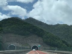 -峰味香.酱香米线.黄焖鸡(定西路店)