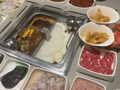 -海底捞火锅(关山保利店)