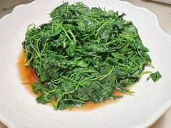 -吴越荣记苏州菜·松鼠桂鱼100%活鱼现做(月光码头店)
