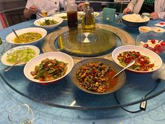 -大城小院饭店(博隆广场虹桥店)