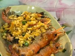 -六合夜市