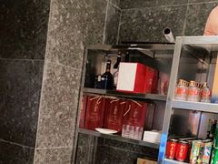 -三人行骨头王火锅(长寿店)