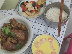 -悦芽照护月嫂+育儿嫂(杭州店)