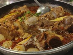 -运气牛自助酱大骨火锅(南京东路店)