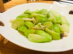 菌菇炒丝瓜-渝乡人家(和平里店)